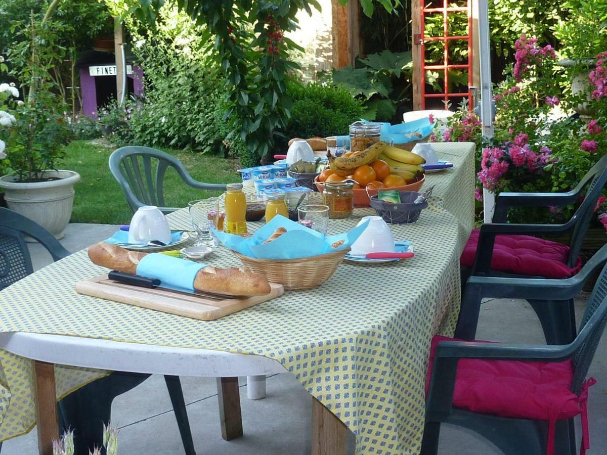 Le Patio D'Eric B&B Aubigny-au-Bac Εξωτερικό φωτογραφία